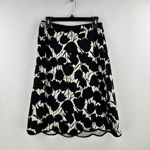 White House Black Market WHBM Skirt Floral Tulip Print 6‎ Scalloped Hem Zip